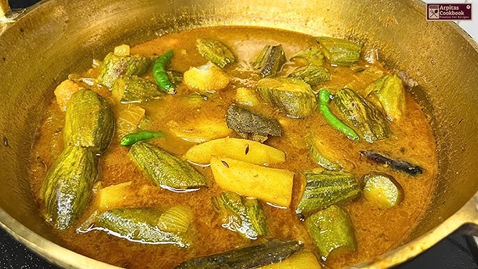 Potala Rasa - pointed gourd curry